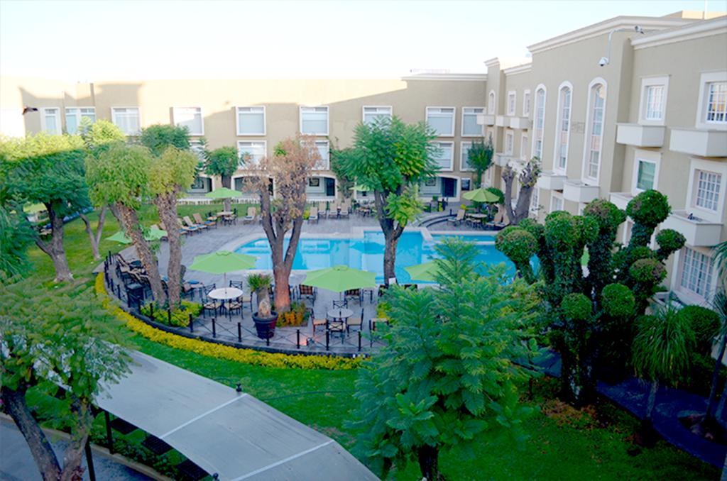 Plaza Camelinas 4* Querétaro